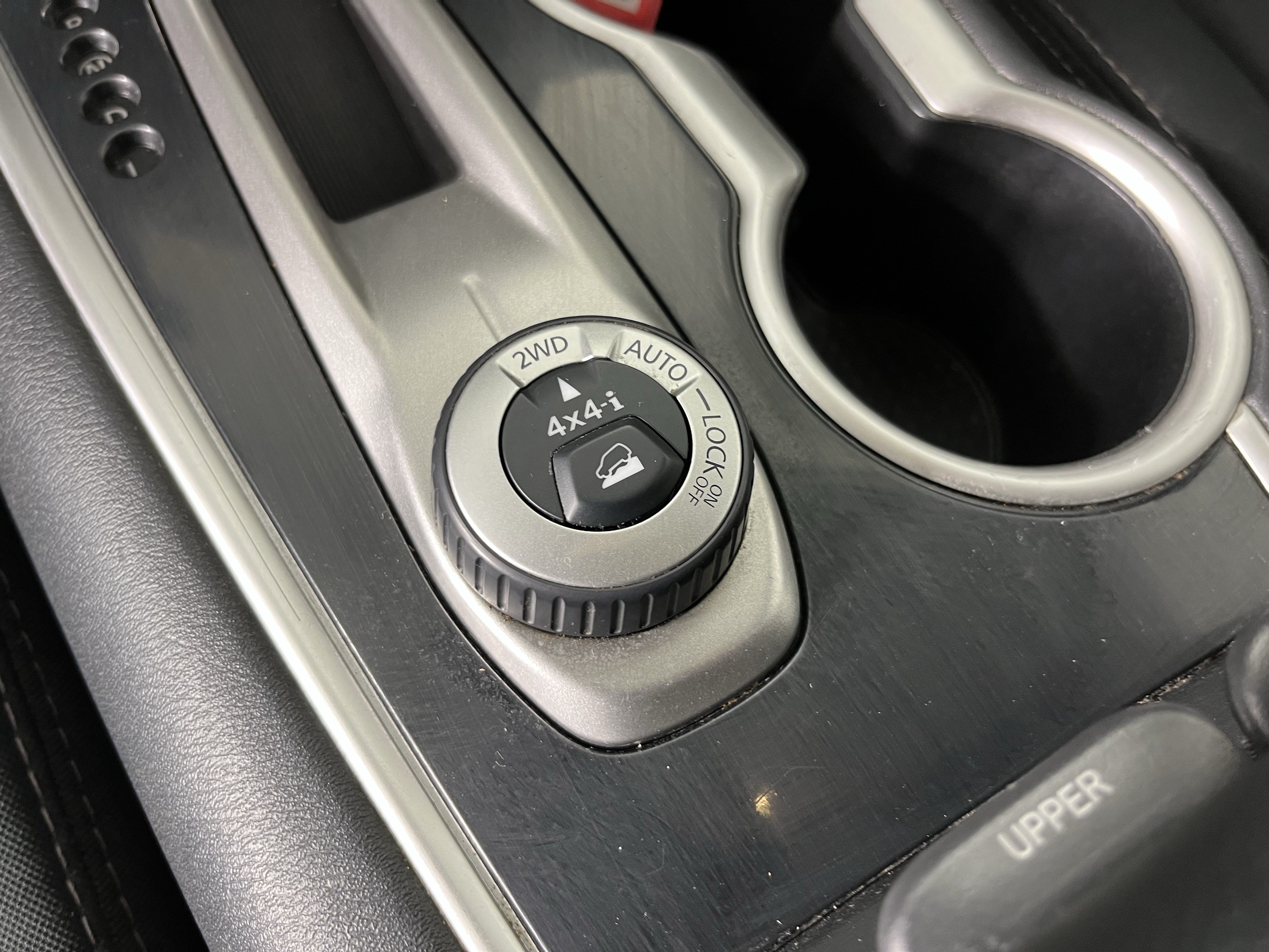 Used 2019 Nissan Pathfinder S AWD/4WD image 19
