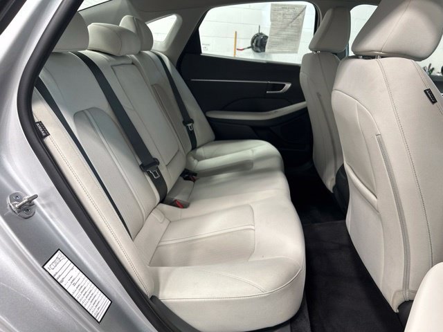 Used 2025 Hyundai Sonata SEL FWD image 17