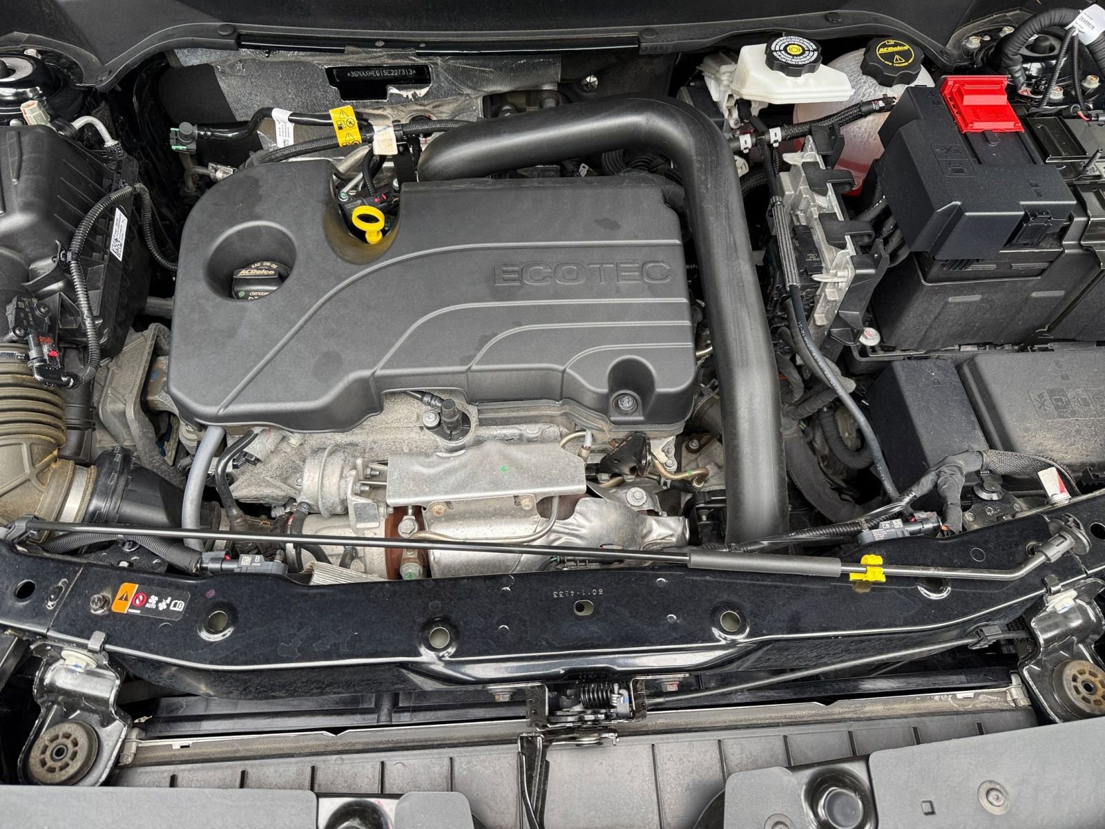 Used 2025 Chevrolet Equinox LT FWD image 30