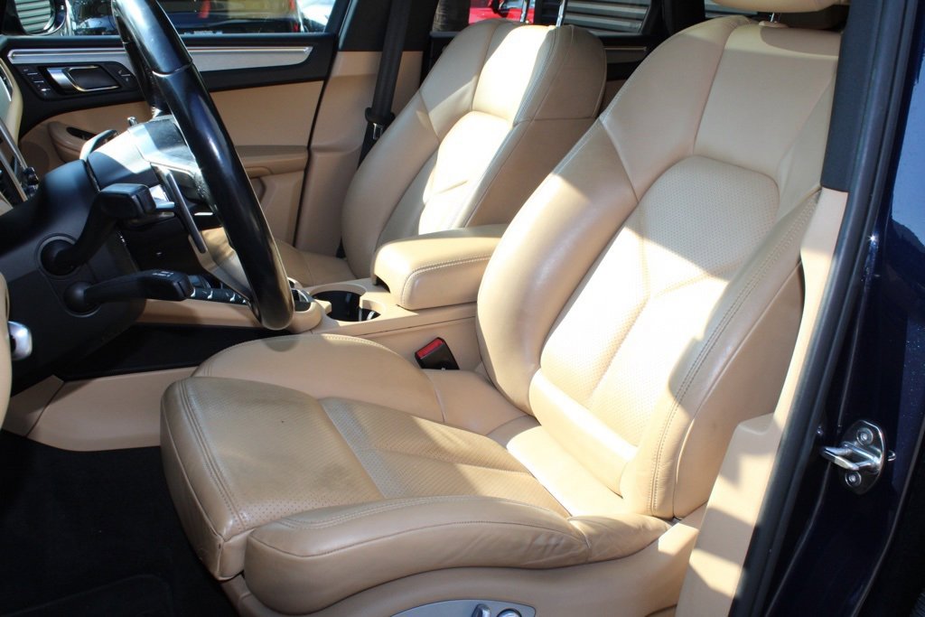 Used 2017 Porsche Macan GTS image 5