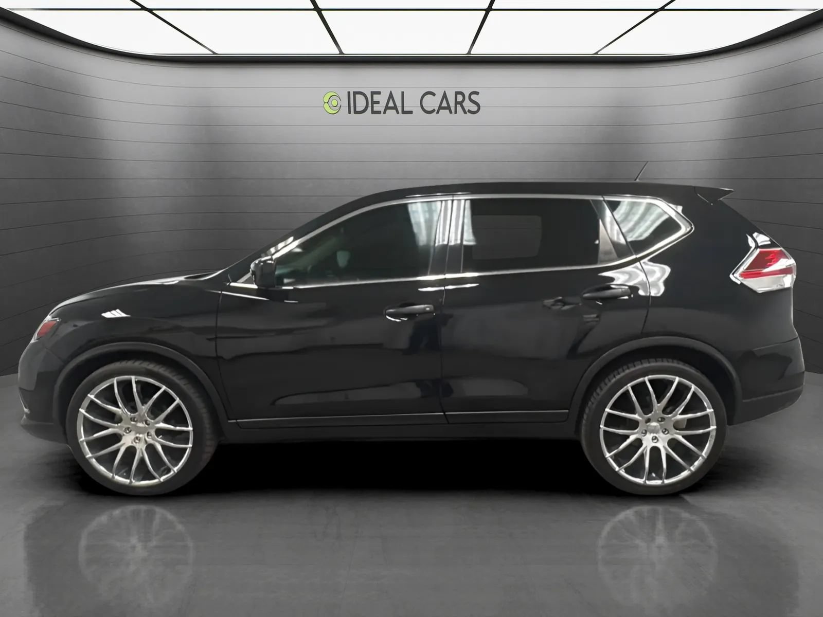 Used 2016 Nissan Rogue S FWD image 8