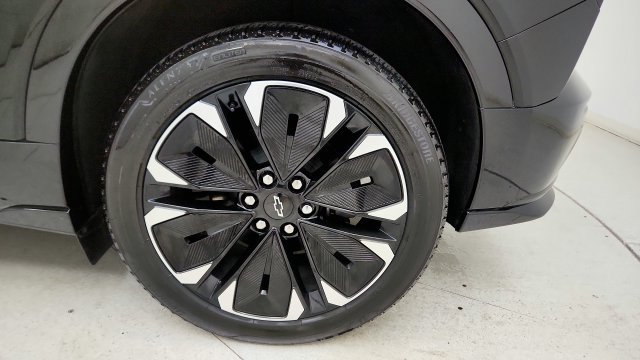 Used 2025 Chevrolet Blazer EV RS FWD image 87