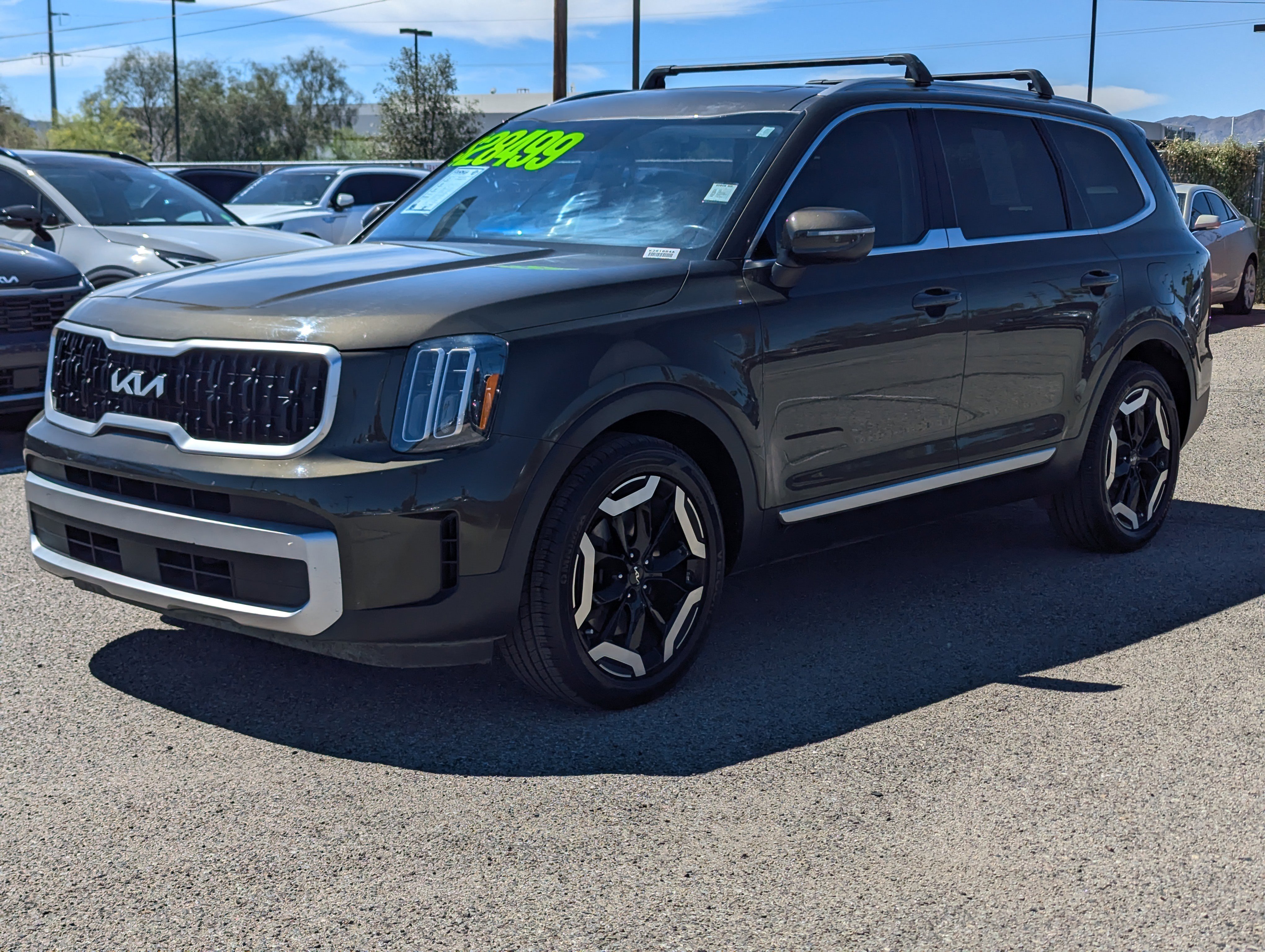 Used 2023 Kia Telluride EX image 5