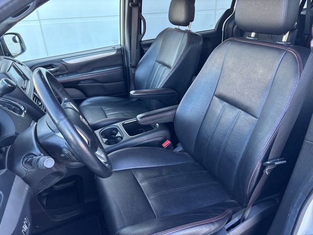 Used 2019 Dodge Grand Caravan GT image 24