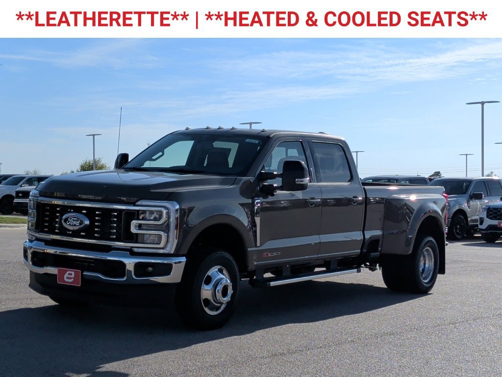 New 2027 Ford F350 Lariat AWD/4WD image 3