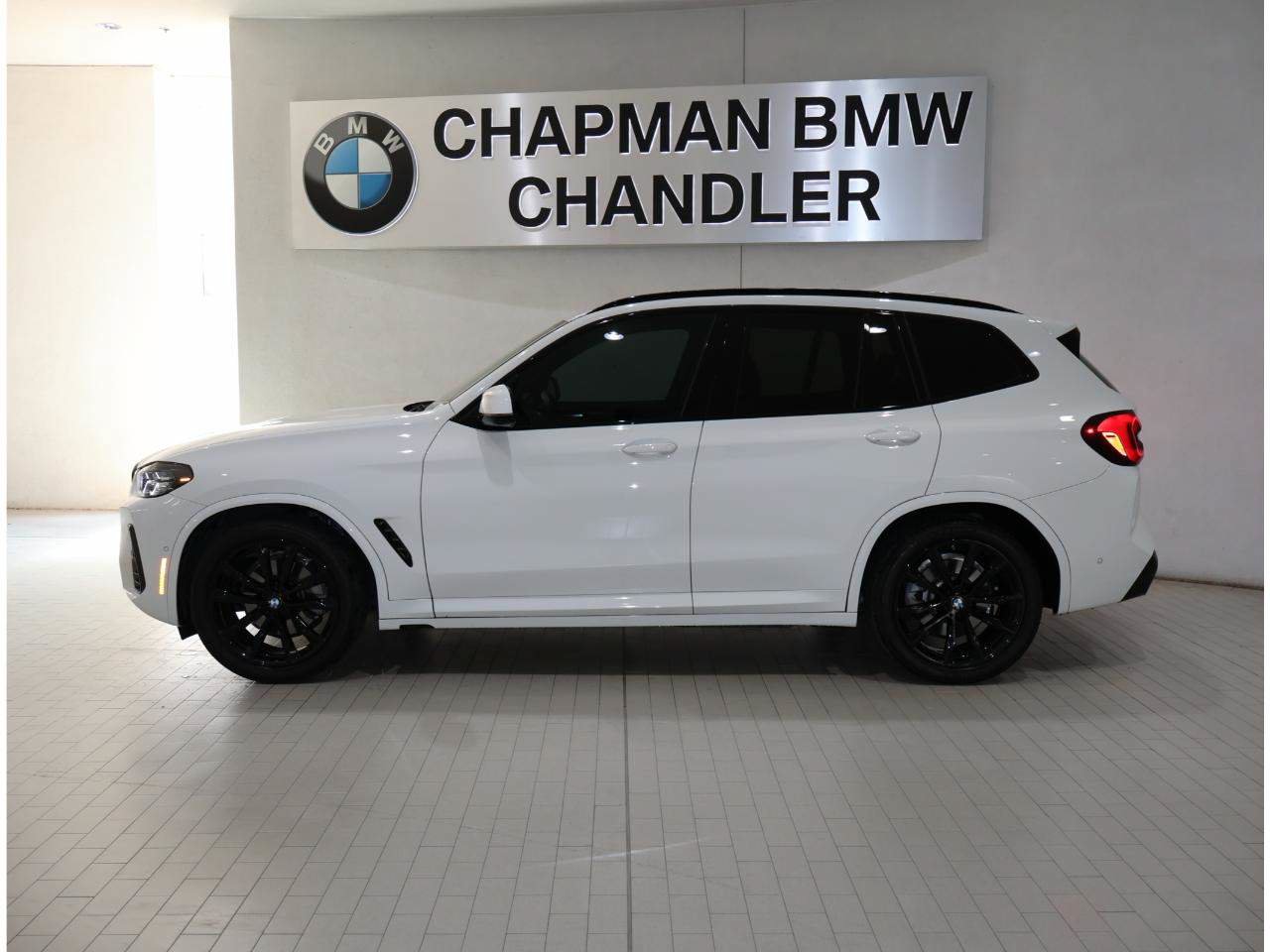 Certified 2024 BMW X3 sDrive30i w/ Premium Package RWD image 3