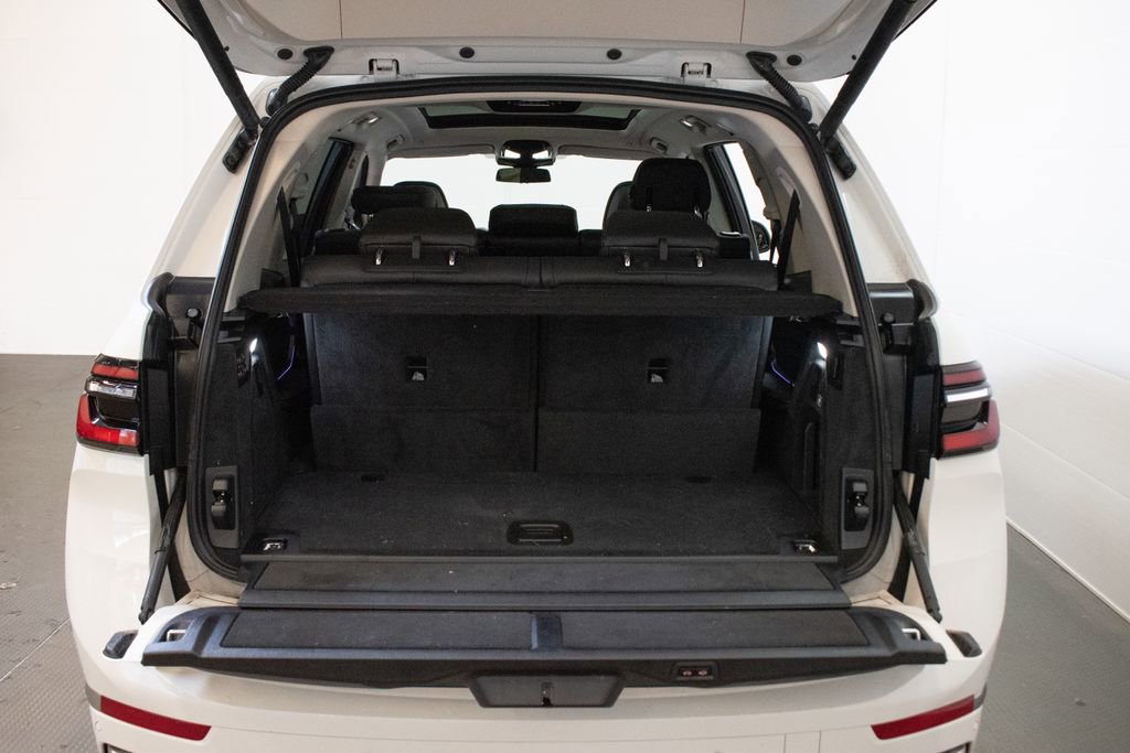 Certified 2026 BMW X7 xDrive40i w/ Premium Package image 27