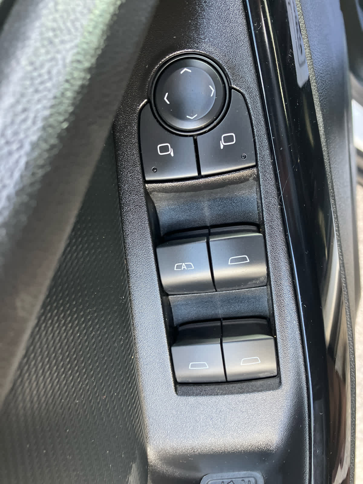 Certified 2025 Chevrolet Equinox LT image 13