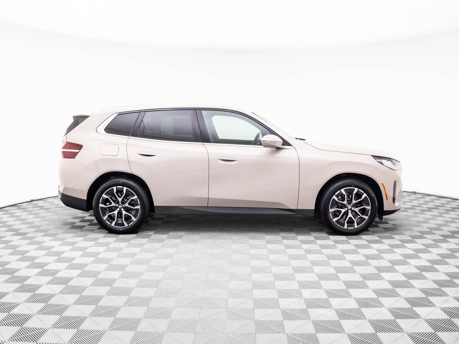 Certified 2026 BMW X3 xDrive30i w/ Convenience Package AWD/4WD image 7
