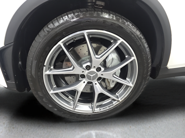 Used 2022 Mercedes-Benz GLC 43 AMG 4MATIC image 40