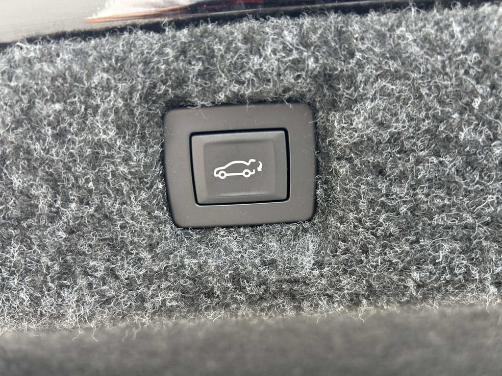 Used 2018 Cadillac CT6 Platinum AWD/4WD image 11