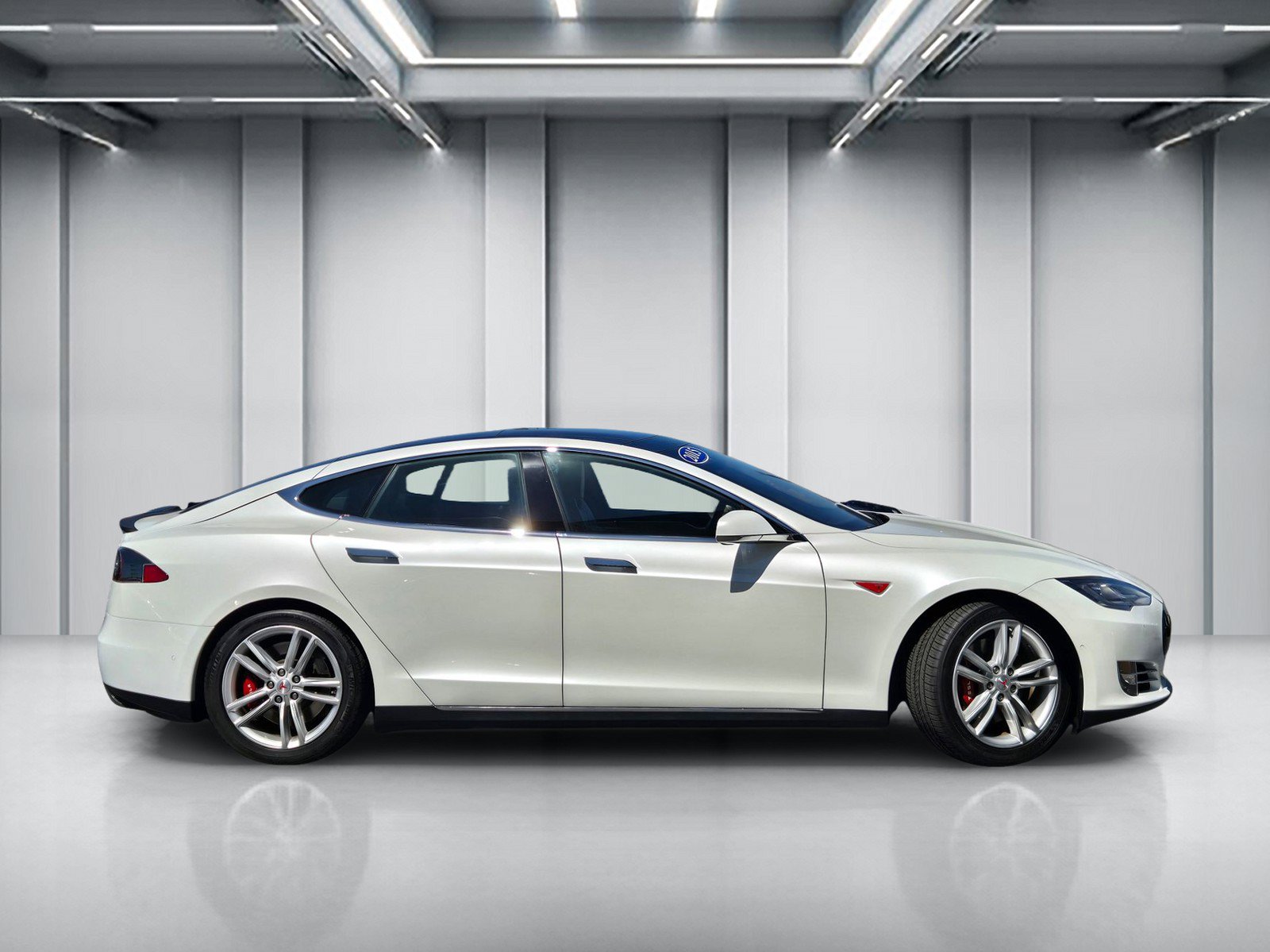 Used 2015 Tesla Model S AWD image 3