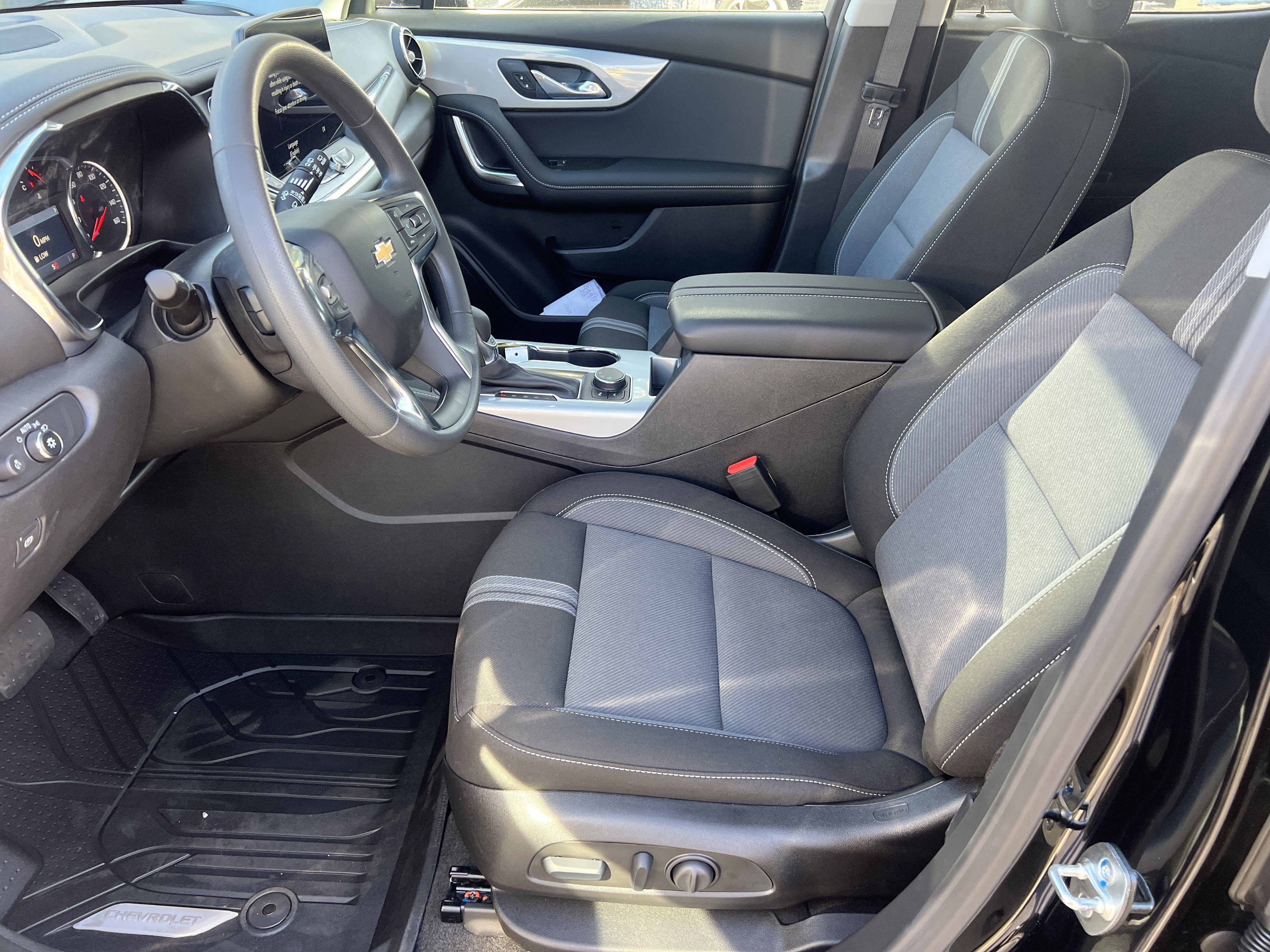 New 2026 Chevrolet Blazer LT w/ Convenience Package image 9