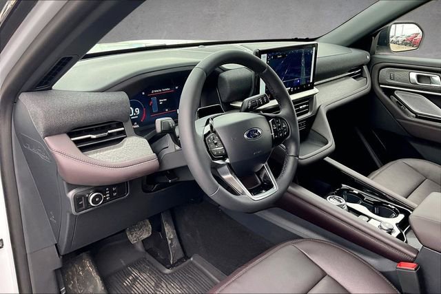 New 2026 Ford Explorer Platinum image 6