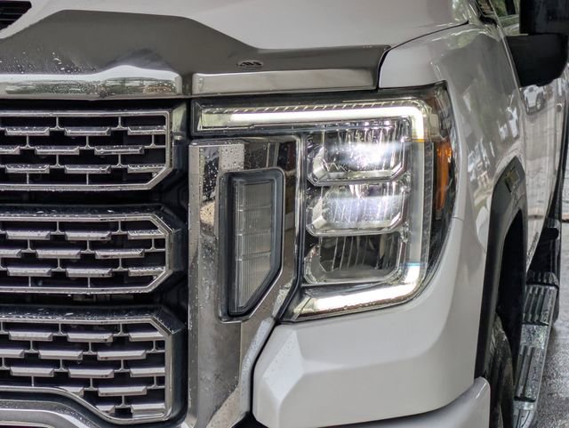 Used 2020 GMC Sierra 2500 Denali w/ Denali Ultimate Package AWD/4WD image 9