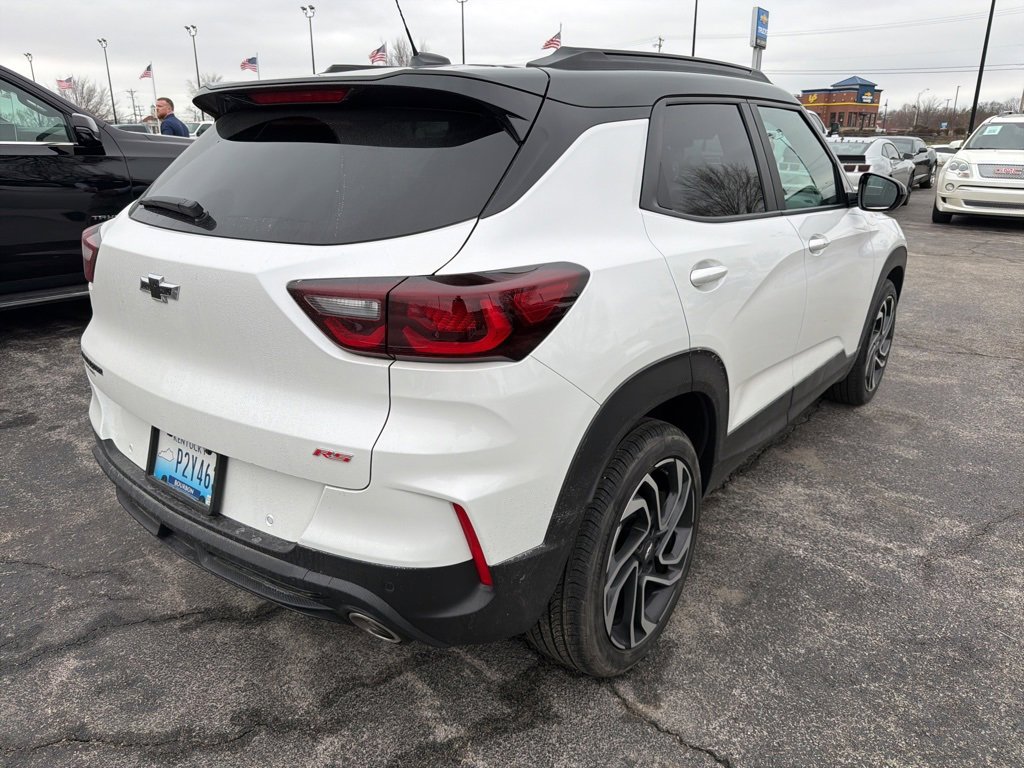 Used 2025 Chevrolet TrailBlazer RS w/ Convenience Package image 5