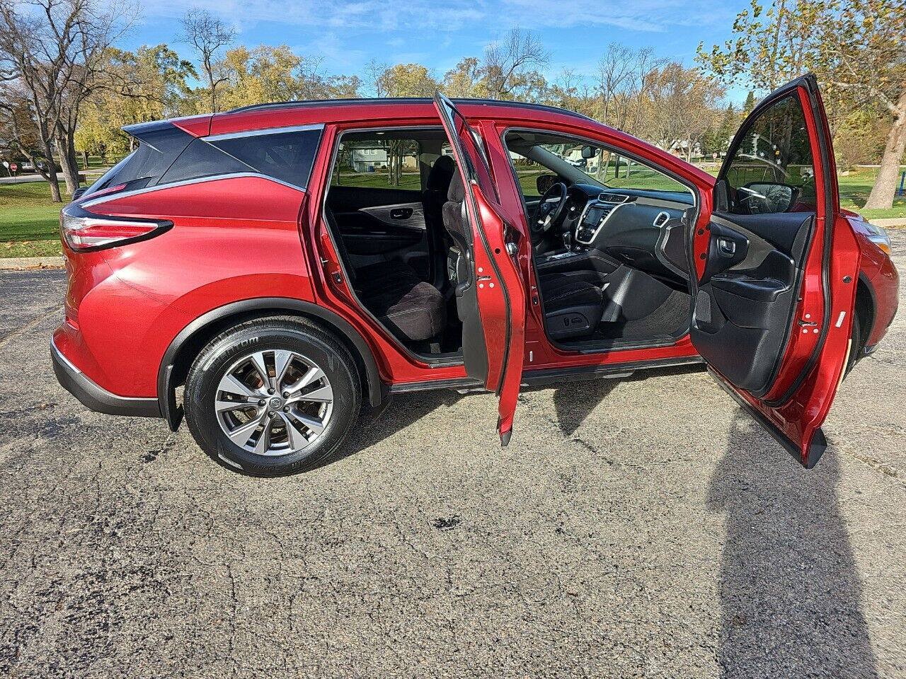 Used 2015 Nissan Murano SV w/ Premium Package AWD/4WD image 31