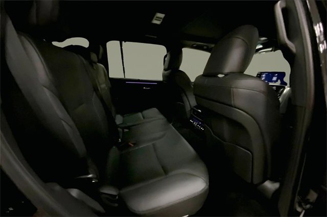 Used 2025 Lexus LX 700h Overtrail image 20