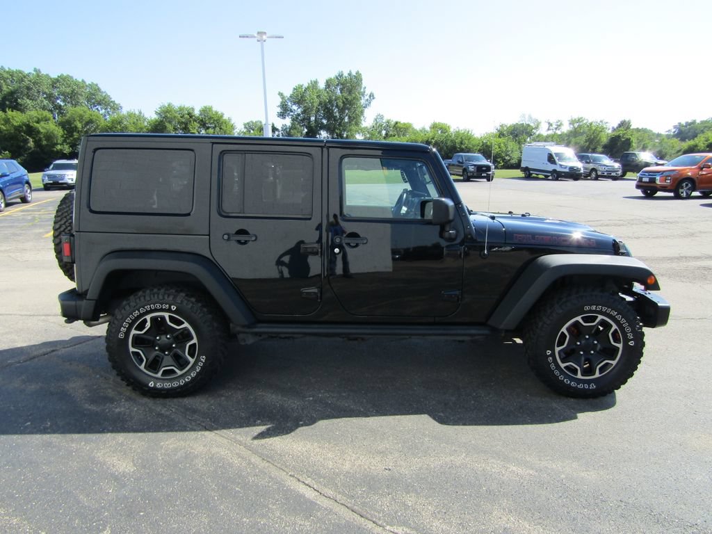 Used 2016 Jeep Wrangler Unlimited Rubicon AWD/4WD image 11