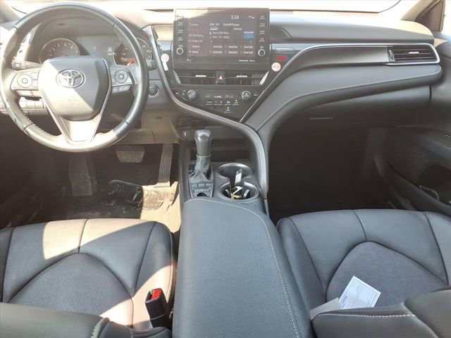 Used 2023 Toyota Camry XSE image 10
