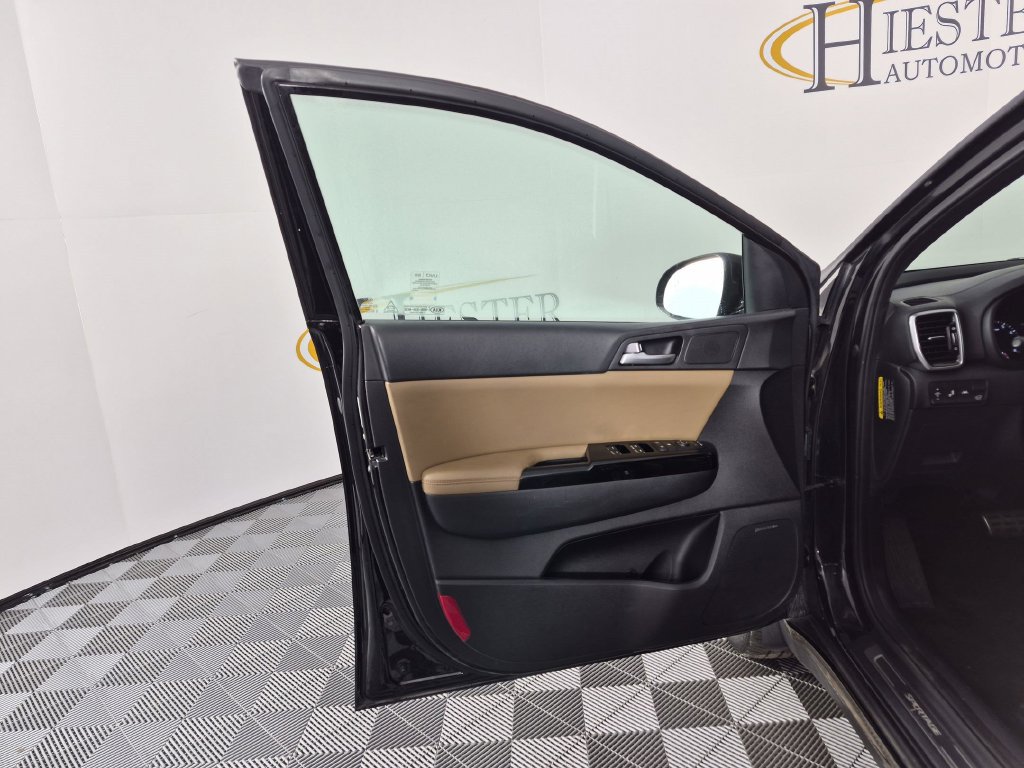 Used 2020 Kia Sportage SX AWD/4WD image 13