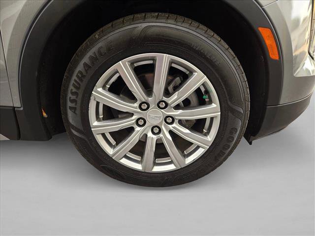 Used 2023 Cadillac XT4 Premium Luxury FWD image 22