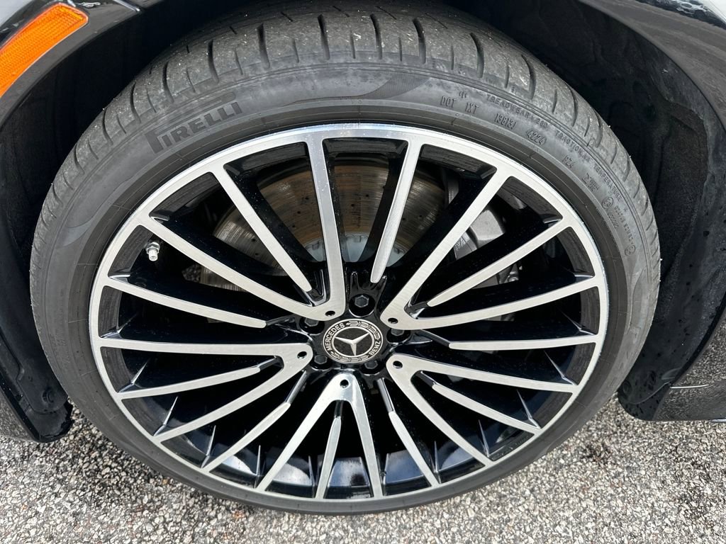 Certified 2022 Mercedes-Benz S 500 4MATIC w/ AMG Line Package image 16