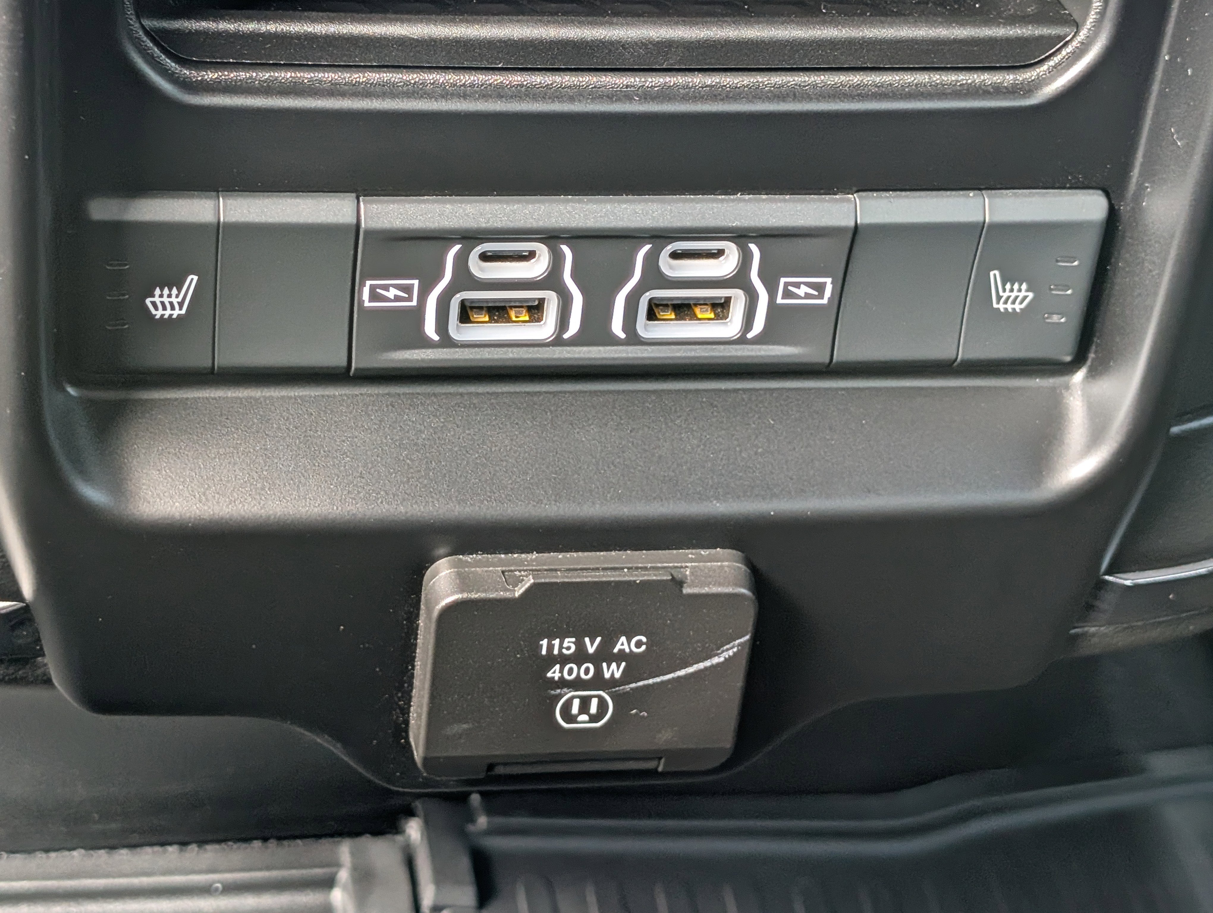 Used 2025 RAM 3500 Limited image 16