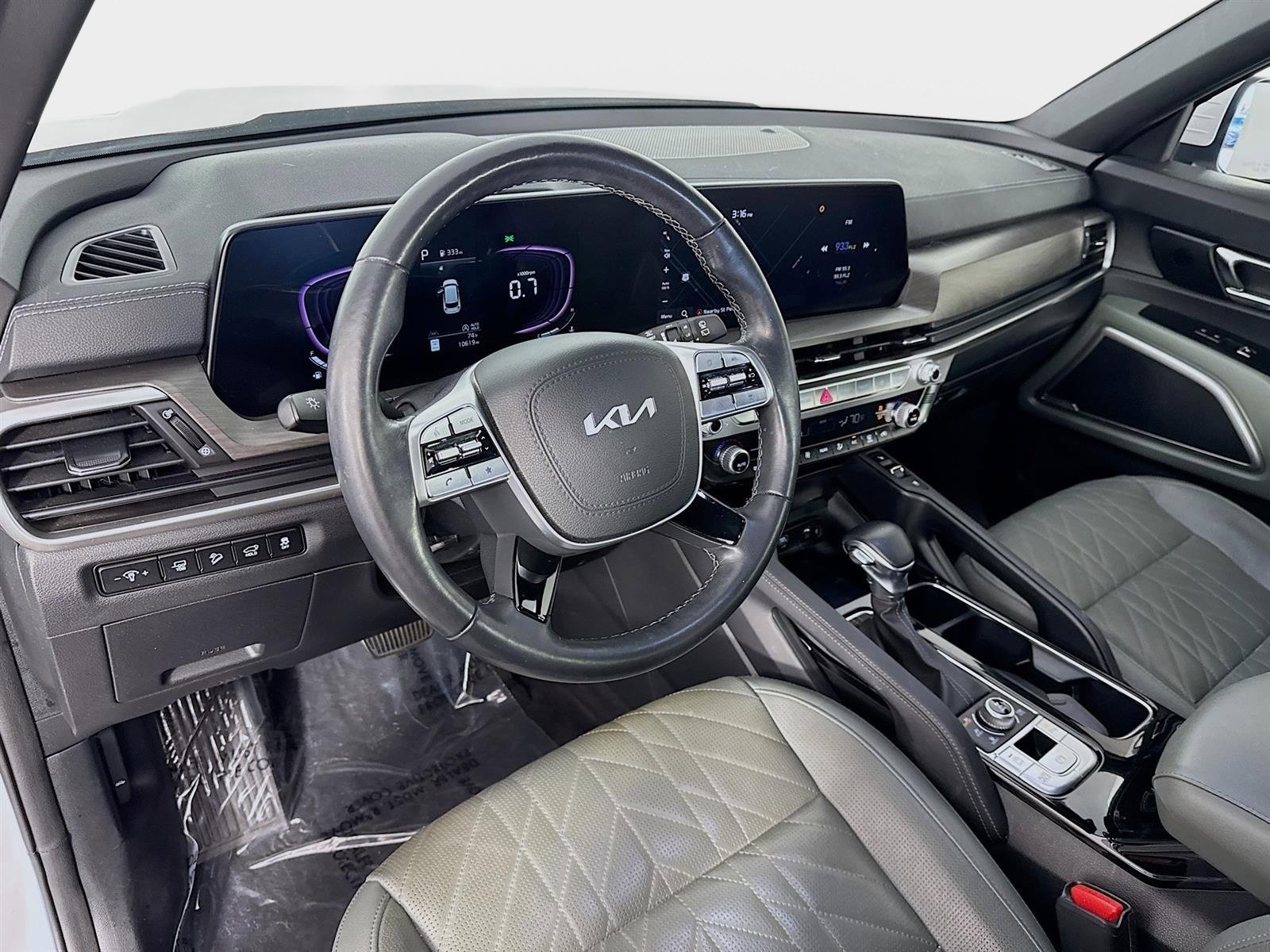 Certified 2023 Kia Telluride EX X-Line image 9