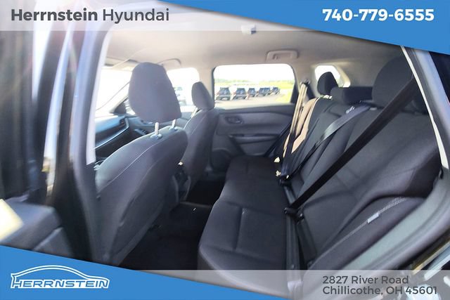 Used 2024 Nissan Rogue S AWD/4WD image 6