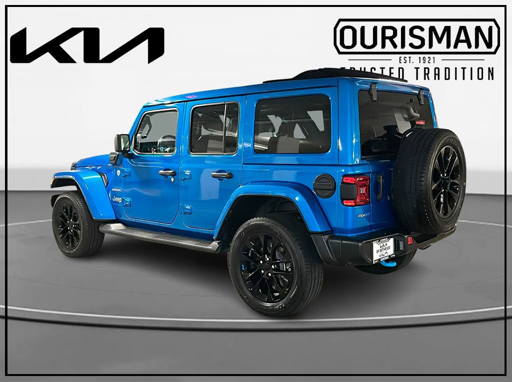 Used 2023 Jeep Wrangler Unlimited Sahara image 3