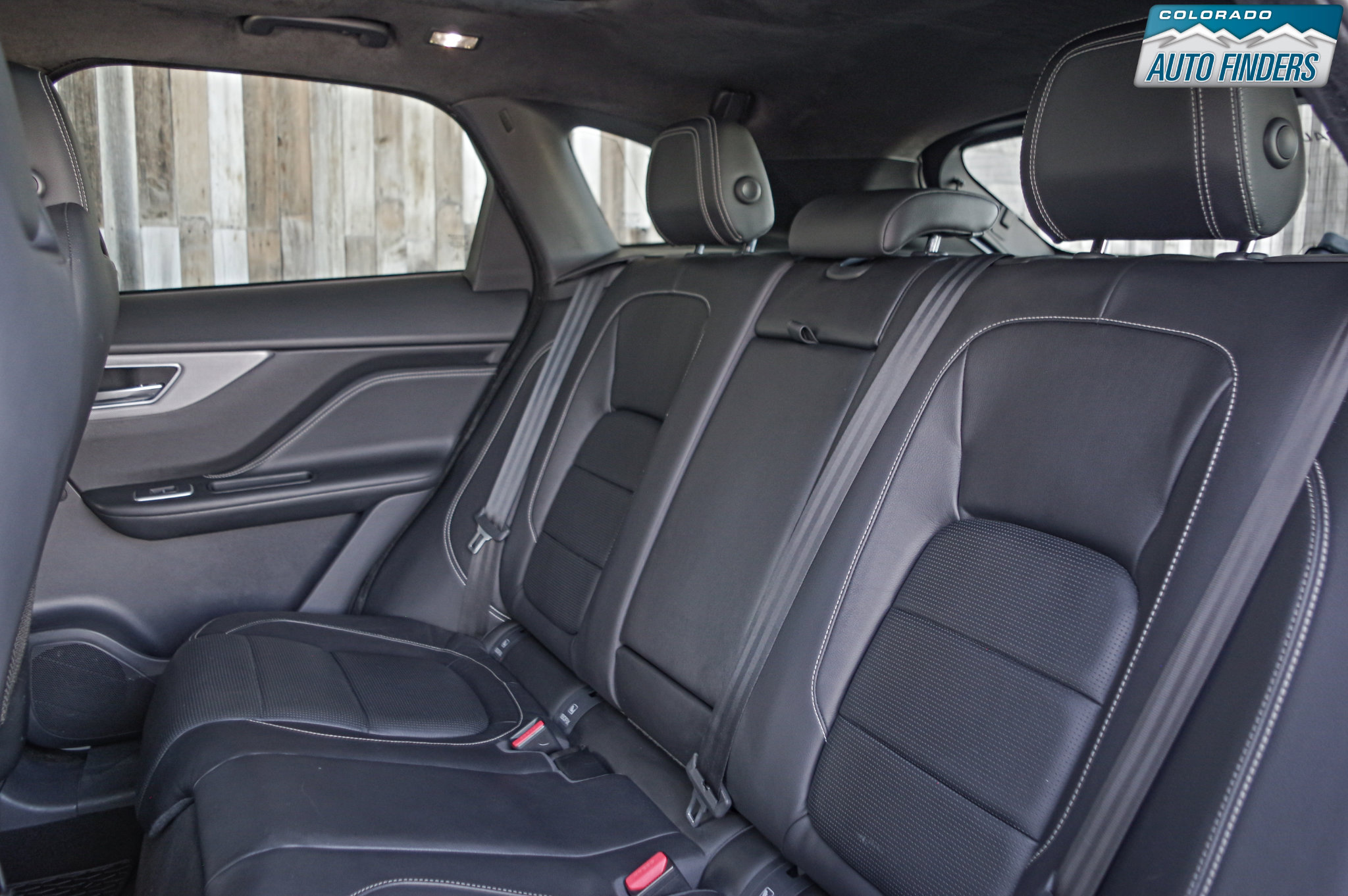 Used 2017 Jaguar F-PACE S image 25