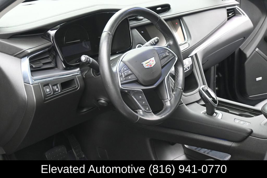 Used 2019 Cadillac XT5 Luxury AWD/4WD image 7