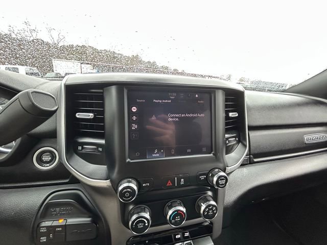 Used 2024 RAM 3500 Big Horn AWD/4WD image 32