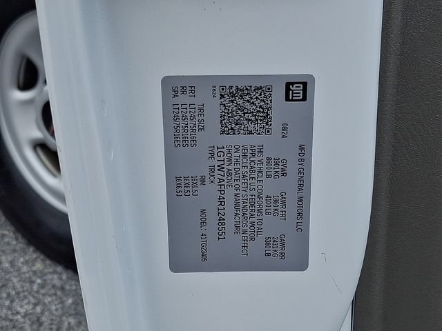 Certified 2024 GMC Savana 2500 w/ Driver Convenience Package RWD image 24