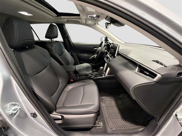 Certified 2023 Toyota Corolla Cross XLE w/ Convenience Package image 23
