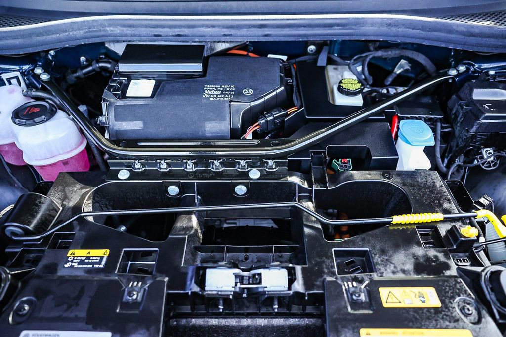 Certified 2023 Volkswagen ID.4 2WD image 33