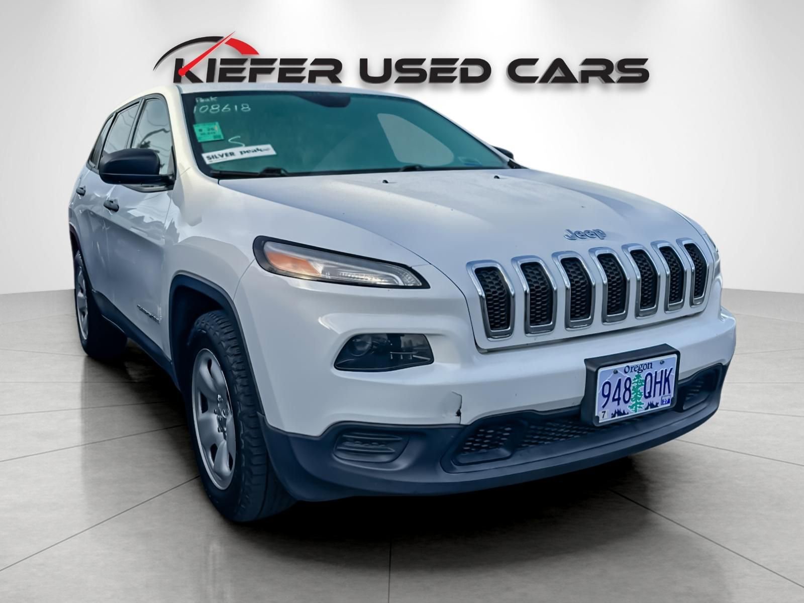 Used 2017 Jeep Cherokee Sport image 2