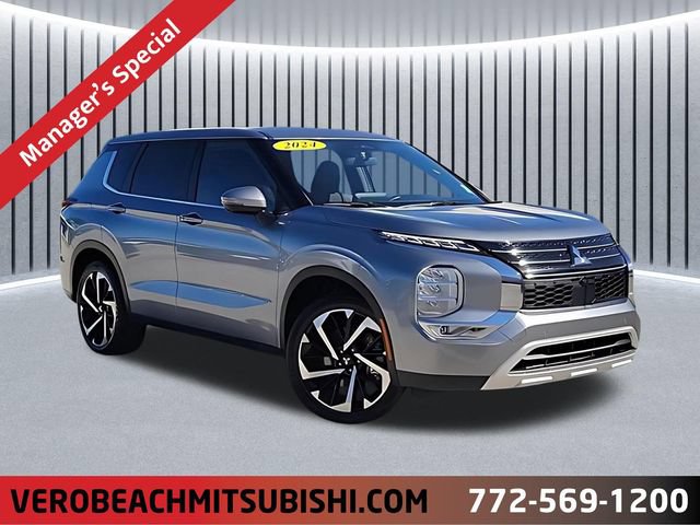Used 2024 Mitsubishi Outlander SE FWD image 1