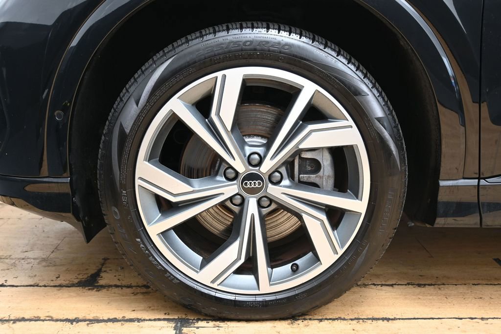 Used 2023 Audi Q4 e-tron Premium Plus w/ Premium Plus AWD/4WD image 12