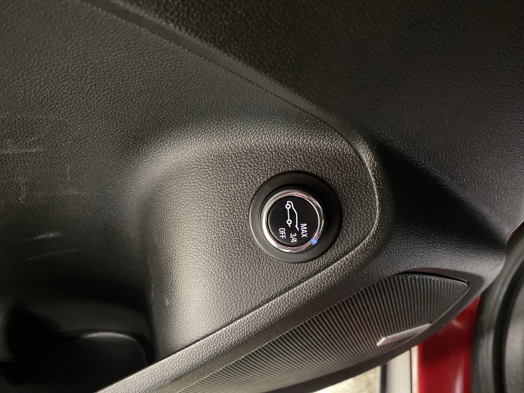 Certified 2021 Chevrolet TrailBlazer RS w/ Sun and Liftgate Package image 18