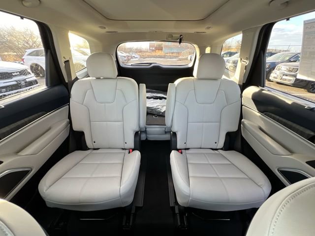 Used 2024 Kia Telluride SX w/ Towing Package AWD/4WD image 27