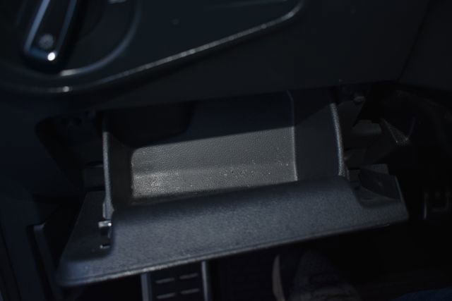 Used 2023 Volkswagen Tiguan SE R-Line image 17