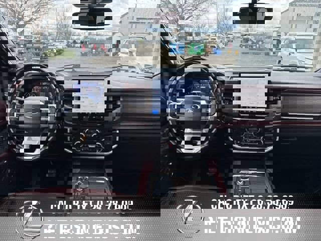 Used 2024 Ford Expedition Max Limited image 16