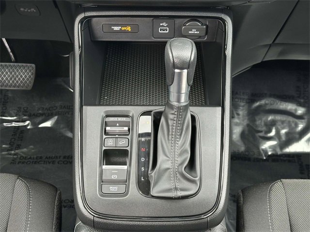 Used 2025 Honda CR-V LX image 19