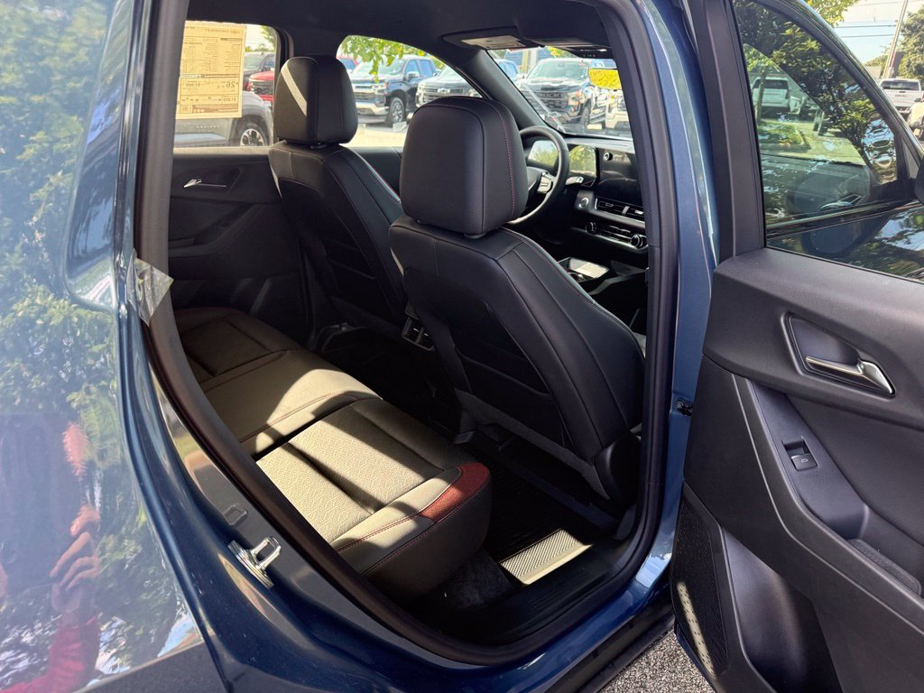 New 2027 Chevrolet Equinox RS w/ Safety and Technology Package AWD/4WD image 14