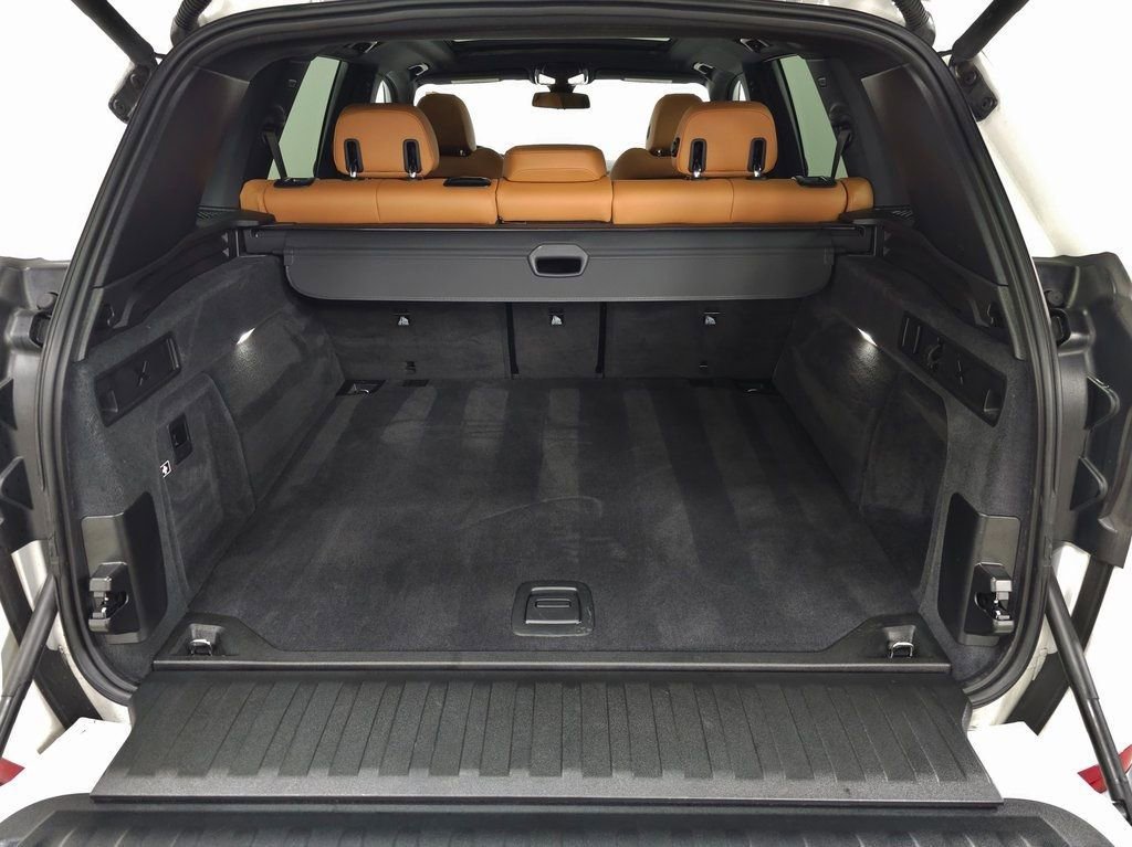 Used 2023 BMW X5 xDrive40i image 9