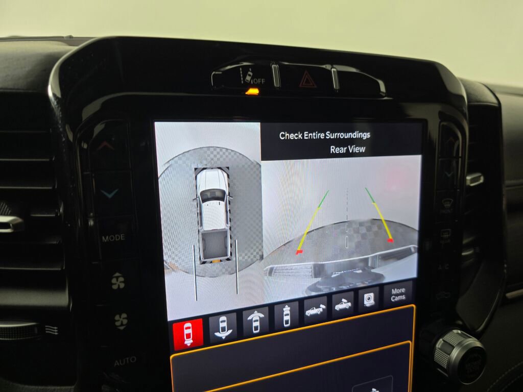 Used 2024 RAM 2500 Limited image 30