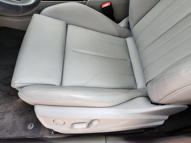 Used 2023 Audi Q5 e Premium Plus w/ Premium Plus Package AWD/4WD image 22