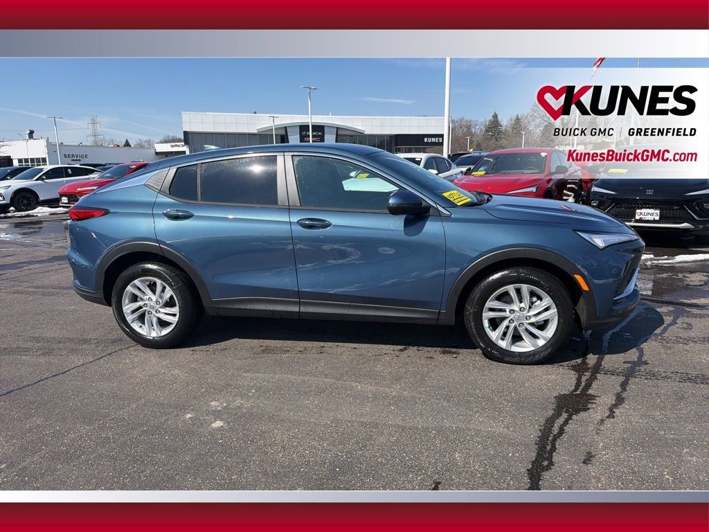 New 2026 Buick Envista Preferred w/ Convenience I Package image 2